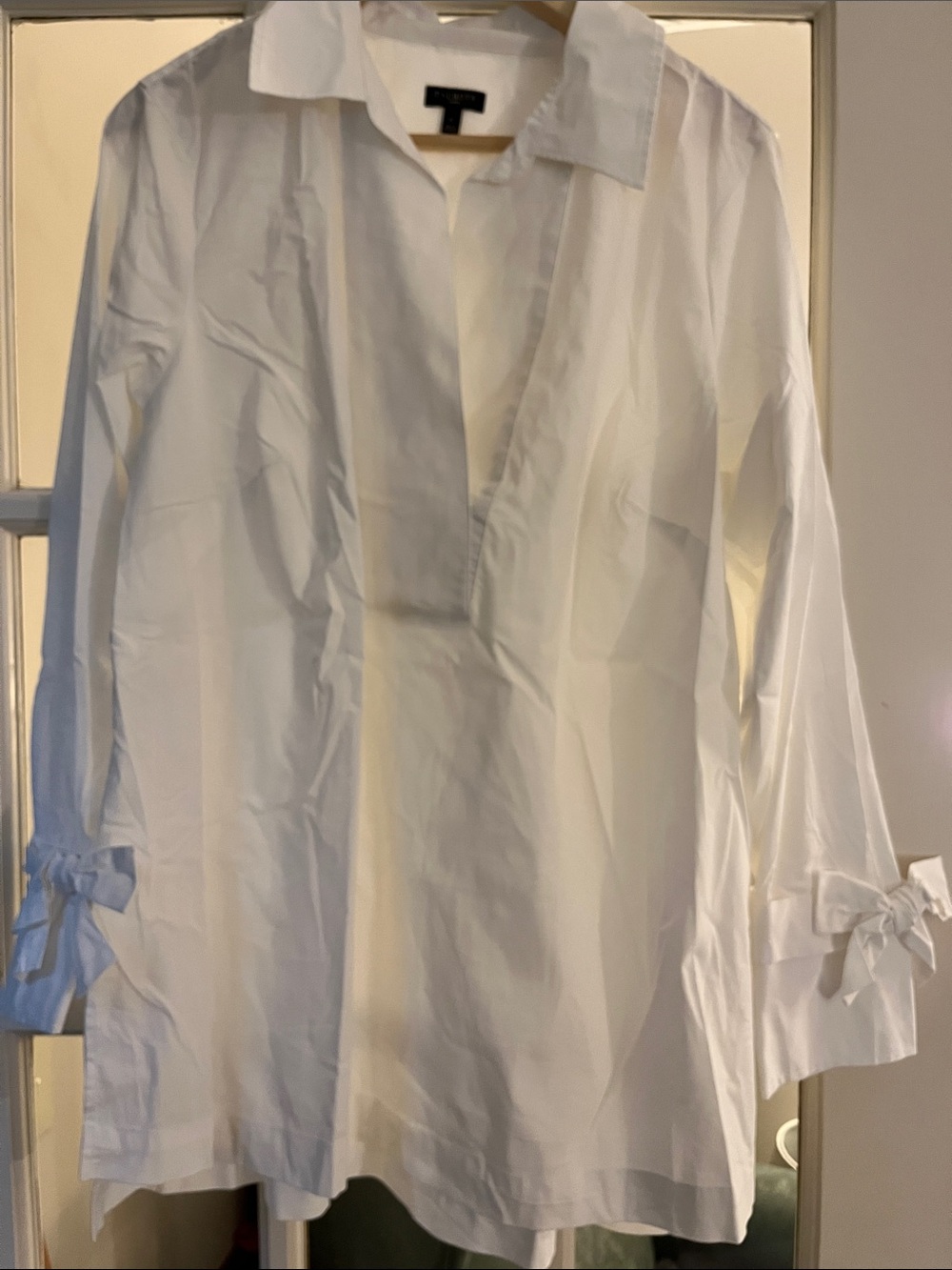 Women’s White Poplin Long-Sleeve Shirt with Bow Cuffs from Talbots. Size 1X